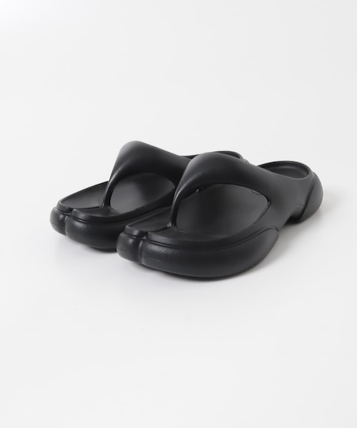 URBAN RESEARCH(アーバンリサーチ)の「Paes NEW FLIPFLOP(サンダル・レディース・BLACK/OLIVE・23/24/25)」の3枚目の写真