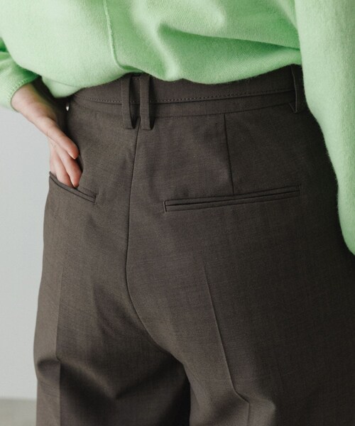 ADAM ET ROPE'（アダムエロペ）の「【EMOELLE】ベルテッドスラックス（スラックス・レディース・グレー系/キャメル系・36/38）」の17枚目の写真