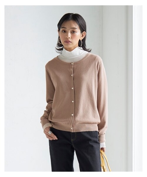 nissen（ニッセン）の「大きいサイズ ［優しい肌触りのド定番シリーズ］パール調ボタンニットカーディガン（アンサンブル可）（カーディガン/ボレロ・レディース・シーグリーン/フューシャピンク/モカ/黒/ダークグリーン/ミルキーホワイト・L/LL/3L/4L/5L/6L/8L/10L）」の12枚目の写真