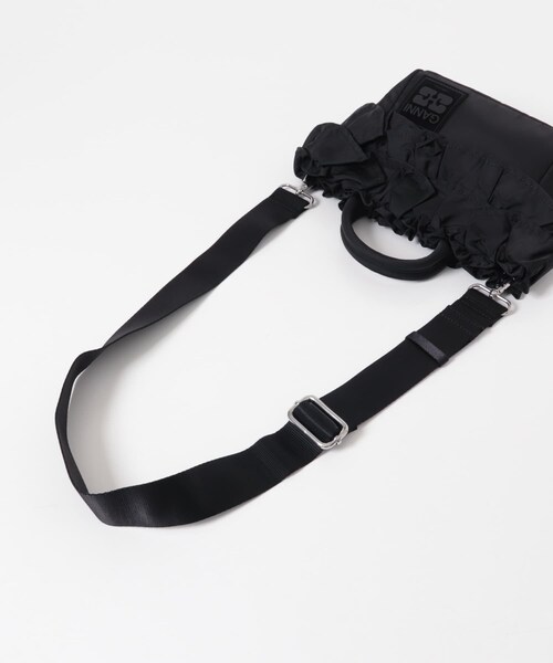 URBAN RESEARCH（アーバンリサーチ）の「GANNI　Mini Shopper Ruffle（ハンドバッグ・レディース・Black・-）」の6枚目の写真