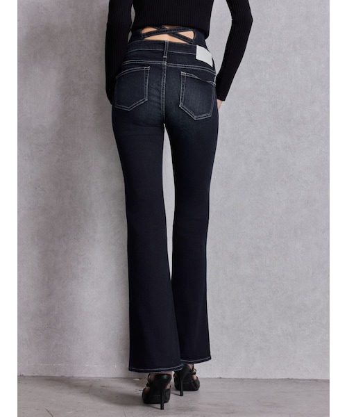 GYDA（ジェイダ）の「ハイウエストBACKクロスフレアパンツ（デニムパンツ・レディース・ブラック/アイスブルー/インディゴ・XS/S/M）」の10枚目の写真
