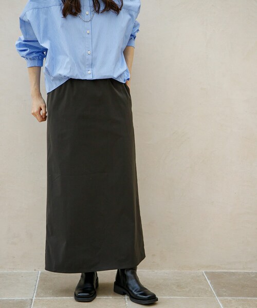 URBAN RESEARCH Sonny Label（アーバンリサーチサニーレーベル）の「ドットアソートストレートスカート（スカート・レディース・ドット/チャコール/アイボリー・FREE）」の13枚目の写真