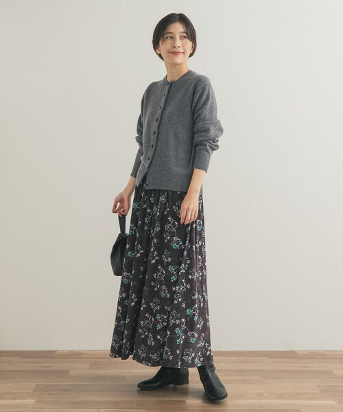 URBAN RESEARCH DOORS（アーバンリサーチドアーズ）の「ウールサテン釦コンパクトカーディガン（カーディガン/ボレロ・レディース・L/GRAY/YELLOW/TOP GRAY・M）」の21枚目の写真