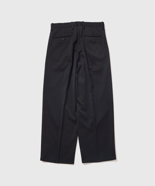ADAM ET ROPE'(アダムエロペ)の「マルチマテリアル2プリーツスラックス(スラックス・メンズ・ブラック/ブラック系/ブラウン・L/M)」の13枚目の写真