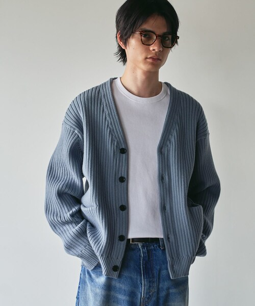 URBAN RESEARCH(アーバンリサーチ)の「new basic COTTON CASHMERE WIDE RIB CARDIGAN(カーディガン/ボレロ・メンズ・CEMENT/L SAX/NAVY・M/L)」の7枚目の写真