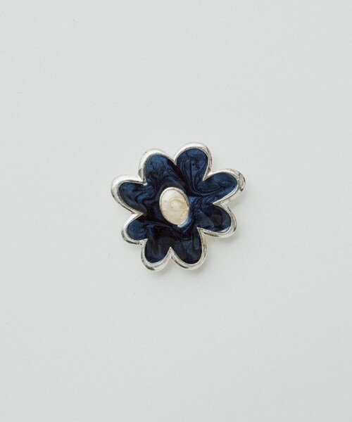 ADAM ET ROPE'（アダムエロペ）の「【M VINTAGE】DEADSTOCK FLOWER BROOCH（ブローチ/コサージュ・レディース・シルバー/シルバー系/その他・F）」の5枚目の写真