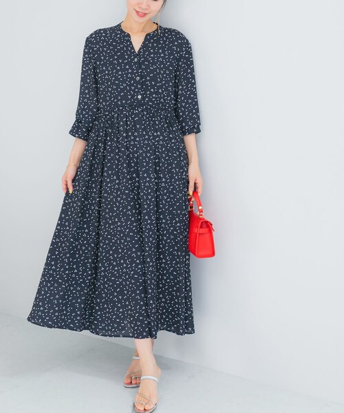 URBAN RESEARCH ROSSO（アーバンリサーチロッソ）の「『WEB限定』ランダムドットボリュームワンピース（ワンピース・レディース・NAVY/BLACK・Free）」の18枚目の写真