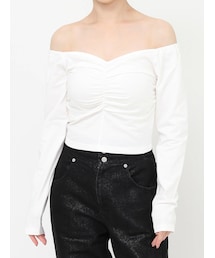 デコルテギャザーカットトップス