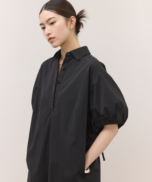 ADAM ET ROPE'（アダムエロペ）の「ハーフスリーブタフタワンピース（シャツワンピース・レディース・ブラック/ダークブラウン・F）」の17枚目の写真