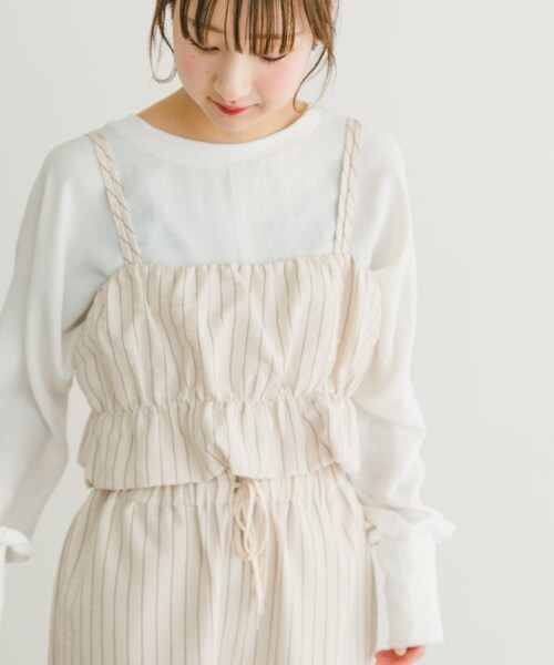 ITEMS URBANRESEARCH(アイテムズ アーバンリサーチ)の「ストライプシャーリングビスチェ(その他トップス・レディース・L.BEIGE/BRN・FREE)」の4枚目の写真