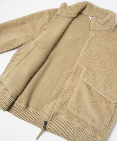 THE GOODLAND MARKET（ザグッドランドマーケット）の「AIGLE　ジップアップ シェルパフリース（ブルゾン・レディース・NOIR/OSIER・S/L）」の20枚目の写真