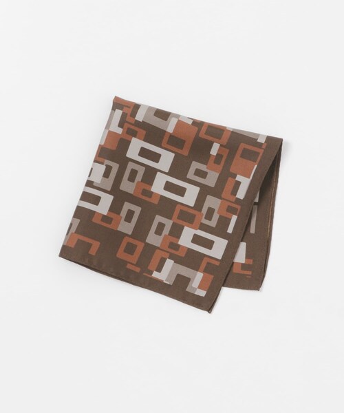 URBAN RESEARCH DOORS（アーバンリサーチドアーズ）の「LIFE STYLE TAILOR　シルクプリントチーフ（ハンカチ/ハンドタオル・メンズ・GRAY/NAVY/BROWN/GREEN・-）」の3枚目の写真