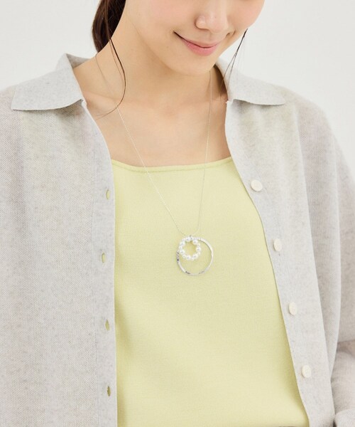 ROPE' PICNIC（ロペピクニック）の「ダブルサークルワントップペンダント（ネックレス・レディース・ゴールド/シルバー・F）」の6枚目の写真
