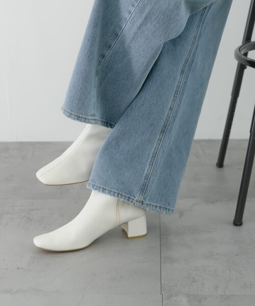 URBAN RESEARCH（アーバンリサーチ）の「『MADE IN JAPAN』スクエアトゥブーツ（ブーツ・レディース・IVORY/BLACK/BROWN・36/37/38）」の7枚目の写真