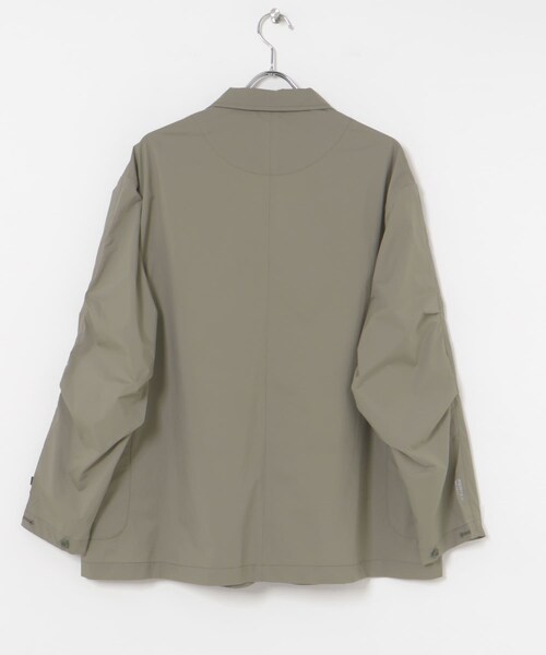 URBAN RESEARCH（アーバンリサーチ）の「DAIWA PIER39　TECH TRAVEL 2B JACKET（テーラードジャケット・メンズ・CHARCOAL/BLACK/WOLF GRAY・S/M/L/XL）」の18枚目の写真