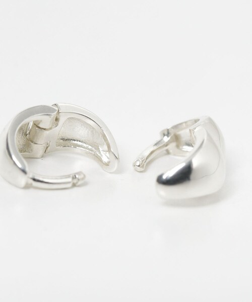 URBAN RESEARCH(アーバンリサーチ)の「Plump Drop Pierce S(ピアス(両耳用)・レディース・SILVER・-)」の9枚目の写真