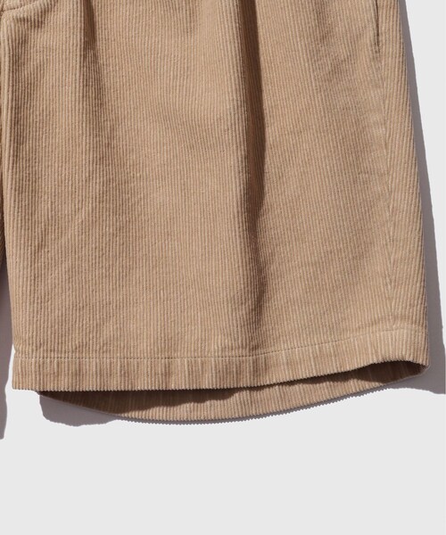 ADAM ET ROPE'(アダムエロペ)の「CORDUROY SHORTS(その他パンツ・メンズ・ホワイト/ベージュ/ネイビー/ブルー系/イエロー・L/M)」の15枚目の写真