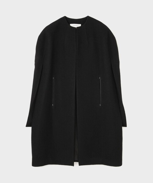 ROPE'（ロペ）の「【GIA STUDIOS（ジア・ストゥディオス）】CAPE COAT｜ケープ（その他アウター・レディース・ブラック・S）」の2枚目の写真