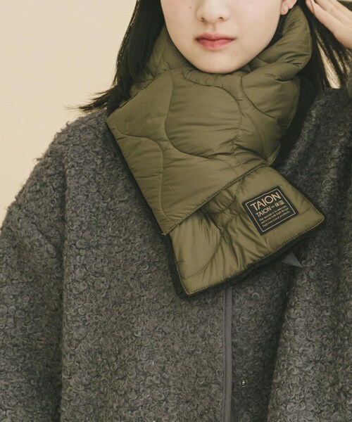 ITEMS URBANRESEARCH（アイテムズ アーバンリサーチ）の「TAION　Reversible Down Scarf（マフラー・メンズ・BLK/G.BEIGE/D.OLIVE/D.NAVY/PAINT CAMO・-0）」の22枚目の写真