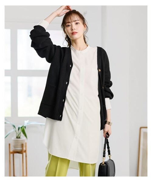 nissen（ニッセン）の「大きいサイズバンドカラーシャツチュニック（シャツ/ブラウス・レディース・オフホワイト(無地)/黒系ストライプ/キャメルブラウン系ストライプ/スモーキーブルー系ストライプ・L/LL/3L/4L/5L/6L/8L/10L）」の3枚目の写真