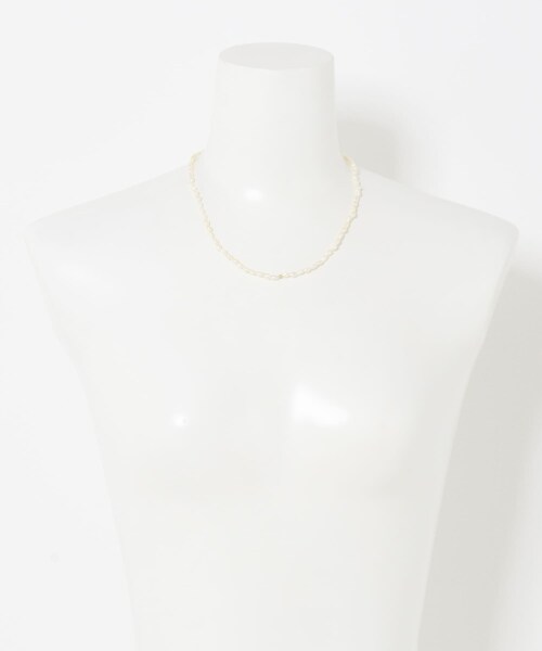 かぐれ（カグレ）の「Toile　RICE PEARL NECKLACE（ネックレス・レディース・WH・45）」の4枚目の写真