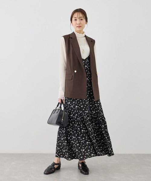 ROPE' PICNIC(ロペピクニック)の「カナパ スリーブレスジレ/セットアップ対応・UV・抗菌防臭・接触冷感(ベスト・レディース・グレー/ダークブラウン/ベージュ/ネイビー・F)」の18枚目の写真