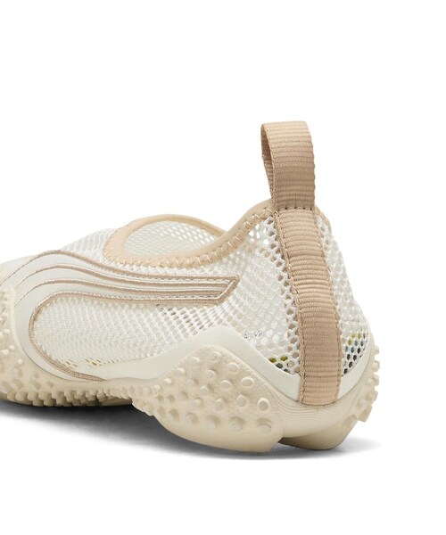 ADAM ET ROPE'(アダムエロペ)の「【PUMA(プーマ)】MOSTRO FLEX MESH(スニーカー・レディース・ブラック/ホワイト・23/24/25)」の15枚目の写真