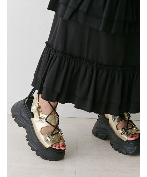 jouetie（ジュエティ）の「レースアップスニーカーソールサンダル（サンダル・レディース・ブラック/ゴールド・M/L）」の15枚目の写真