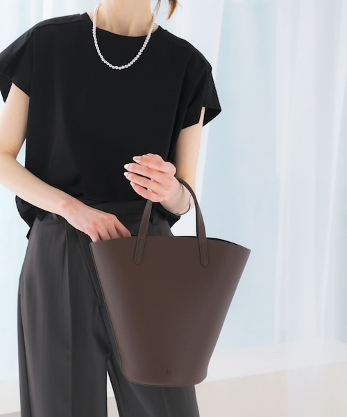 URBAN RESEARCH ROSSO（アーバンリサーチロッソ）の「&MyuQ　ERA MINI BAG（ハンドバッグ・レディース・WHITE/BLACK/BROWN・-）」の9枚目の写真