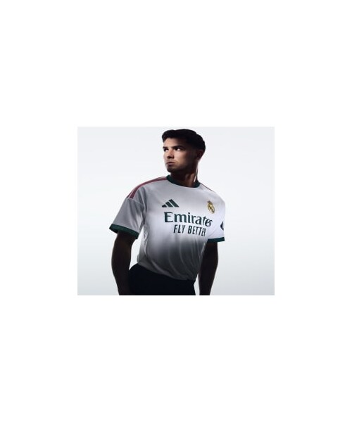 adidas（アディダス）の「レアル・マドリード 26/27 ホーム オーセンティック ジャージ（トップス・メンズ・ホワイト・XS/S/M/L/XL/2XL/3XL/4XL/5XL/6XL）」の8枚目の写真