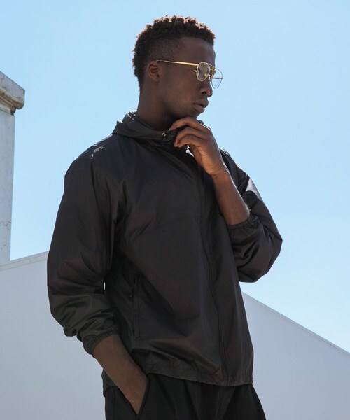 URBAN RESEARCH（アーバンリサーチ）の「new basic　Nylon Rip Stop Wind Parka（テーラードジャケット・メンズ・GRAY/BLACK/KHAKI・M/L/XL）」の17枚目の写真