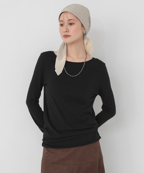 URBAN RESEARCH(アーバンリサーチ)の「THYARD ハイゲージカットソー(Tシャツ/カットソー・レディース・OFF WHITE/BLACK/BROWN・Free)」の2枚目の写真