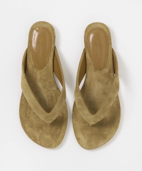 URBAN RESEARCH（アーバンリサーチ）の「LE MONDE BERYL　FLAT THONG SANDAL（サンダル・レディース・TAUPE・36/37/38/39）」の4枚目の写真