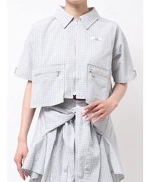MURUA（ムルーア）の「ZIPハーフスリーブシャツ【セットアップ着用可】（シャツ/ブラウス・レディース）」