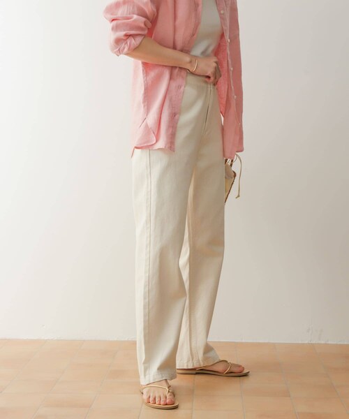 URBAN RESEARCH DOORS(アーバンリサーチドアーズ)の「デニムワイドパンツ(デニムパンツ・レディース・NATURAL/INDIGO・S/M/L)」の15枚目の写真