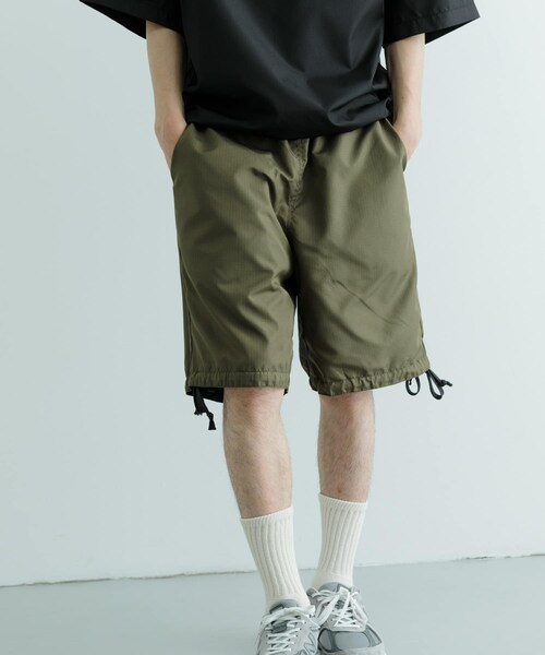 ITEMS URBANRESEARCH（アイテムズ アーバンリサーチ）の「TAION　Military Reversi Shorts（その他パンツ・メンズ・BLK/OLV/D.NVY/D.SAGE GRN/TIE-DYE・M/L）」の13枚目の写真