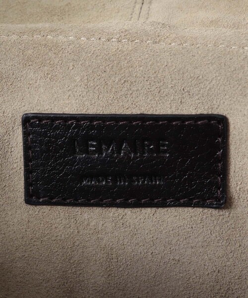 URBAN RESEARCH（アーバンリサーチ）の「LEMAIRE　MEDIUM GEAR BAG（ショルダーバッグ・メンズ・ESPRESSO/DARK MINK・-）」の10枚目の写真