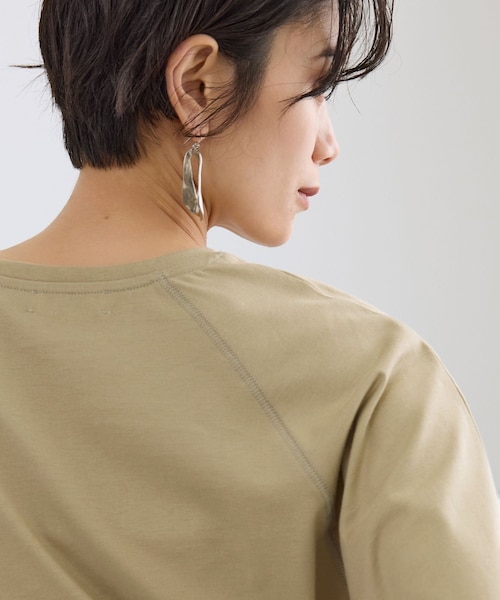 ADAM ET ROPE'(アダムエロペ)の「プリマベールハーフスリーブTシャツ / UVケア(Tシャツ/カットソー・レディース・ブラック/オフホワイト/キャメル・F)」の7枚目の写真