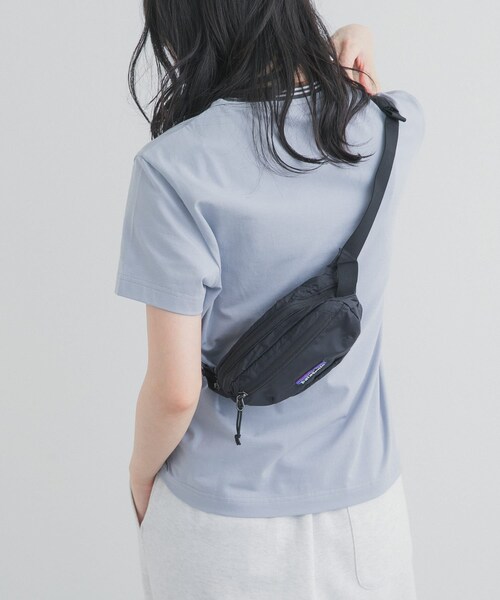 URBAN RESEARCH DOORS（アーバンリサーチドアーズ）の「patagonia　TERRAVIA MINIHIPPACK（ボディバッグ/ウエストポーチ・レディース・BLK/PWGT/FDMG・One）」の2枚目の写真
