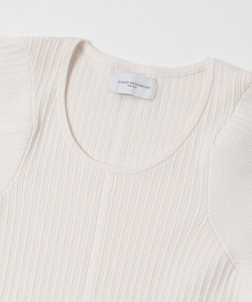 URBAN RESEARCH(アーバンリサーチ)の「new basic FRAME FLUID KNIT(ニット/セーター・レディース・WHITE/BLACK/DK BROWN・Free)」の6枚目の写真