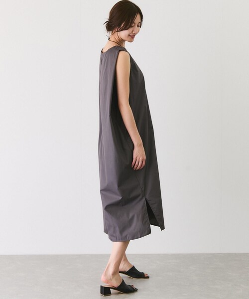 Jayro（ジャイロ）の「ノースリーブワンピース（ワンピース・レディース・ブラック/グレー/ネイビー系・F）」の9枚目の写真