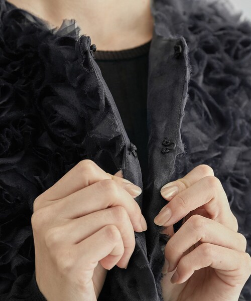 ROPE'（ロペ）の「【限定店舗・J'aDoRe限定】エレガンスオーガンジーフリルジレ（ベスト・レディース・ネイビー・F）」の22枚目の写真