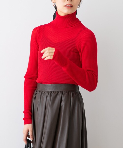 URBAN RESEARCH ROSSO（アーバンリサーチロッソ）の「F by ROSSO　ウォッシャブルシアーリブタートルニット（ニット/セーター・レディース・L/GRAY/RED/BLACK/BROWN・Free）」の19枚目の写真