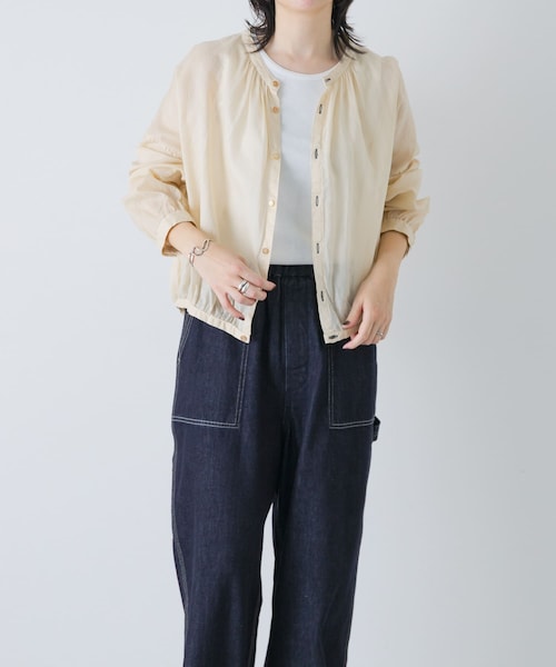 かぐれ(カグレ)の「Vlas Blomme シアーギャザーブラウス(シャツ/ブラウス・レディース・L BEIGE/BLACK・Free)」の12枚目の写真