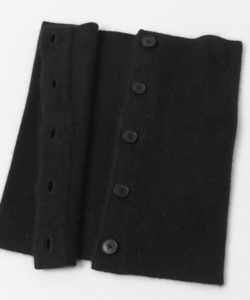 URBAN RESEARCH ROSSO（アーバンリサーチロッソ）の「エアリーニットボタンデザインビスチェ（ニット/セーター・レディース・GRAY/BLACK・Free）」の8枚目の写真