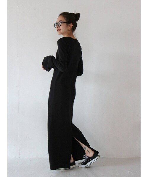 Ungrid（アングリッド）の「フレアスリーブテレコフィットワンピース（ワンピース・レディース・ライトグレー/ブラック/ボルドー/ブルー・F）」の5枚目の写真