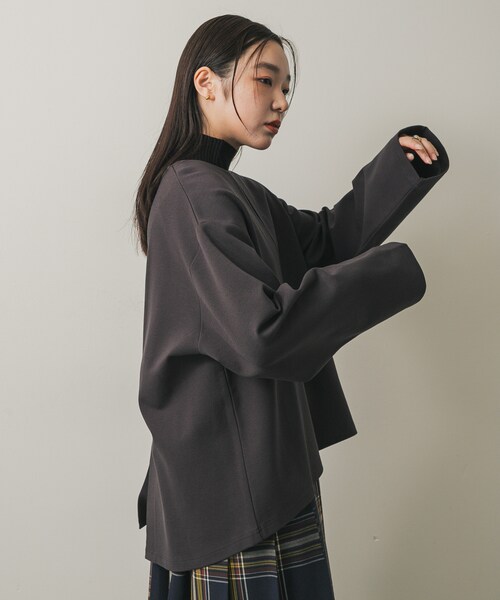 SENSE OF PLACE by URBAN RESEARCH（センスオブプレイスバイアーバンリサーチ）の「スキッパールーズトップ（その他トップス・レディース・IVORY/CAMEL/CHARCOAL・one）」の15枚目の写真