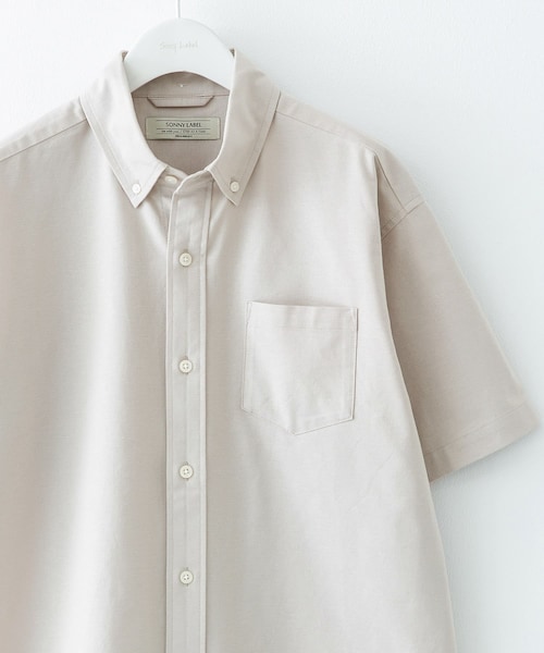 URBAN RESEARCH Sonny Label（アーバンリサーチサニーレーベル）の「抗菌オックスボタンダウン半袖シャツ（シャツ/ブラウス・メンズ・ホワイト/サックスブルー/ネイビー/ギンガムチェック/オフストライプ/グレー・M/L/XL）」の2枚目の写真