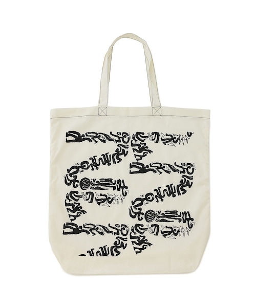 ADAM ET ROPE'(アダムエロペ)の「MUU STORE LOGO PRINT TOTE BAG(トートバッグ・レディース・キナリ・F)」の2枚目の写真