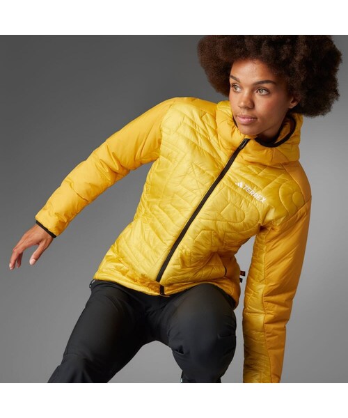 adidas（アディダス）の「テレックス XPERIOR バリライト PRIMALOFT フード付きジャケット（ジャケット/アウター・レディース・イエロー/セミフラッシュアクア・XL/S/L/M/3XL/2XL/XS）」の4枚目の写真